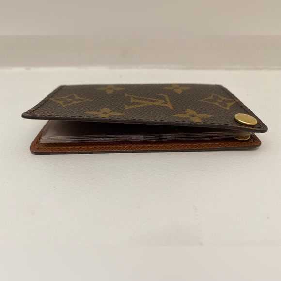 Louis Vuitton Monogram Card Holder - Picture 7 of 15